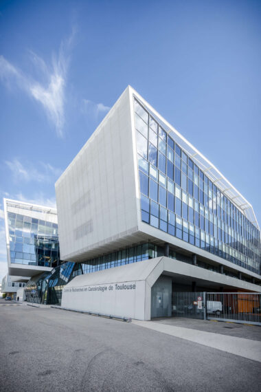 arac construction batiment de recherche inserm